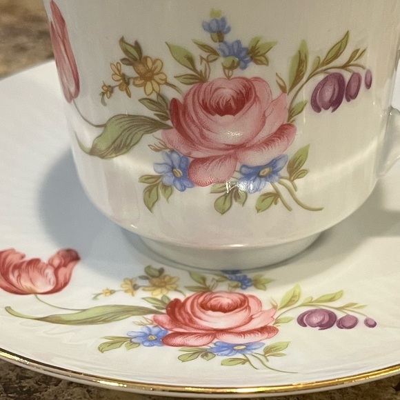 Vintage Bareuther Pink Rose and Floral Teacup and Saucer Made in Bavaria - Picture 6 of 13